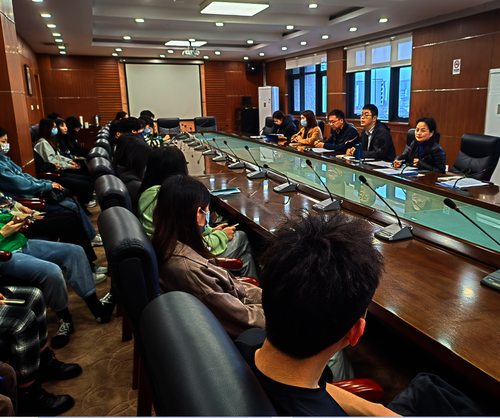 日本无码a片
召开动画专业毕业实践环节工作部署1